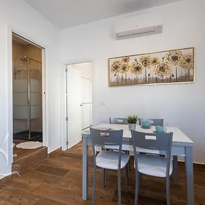 Dom Apartamento